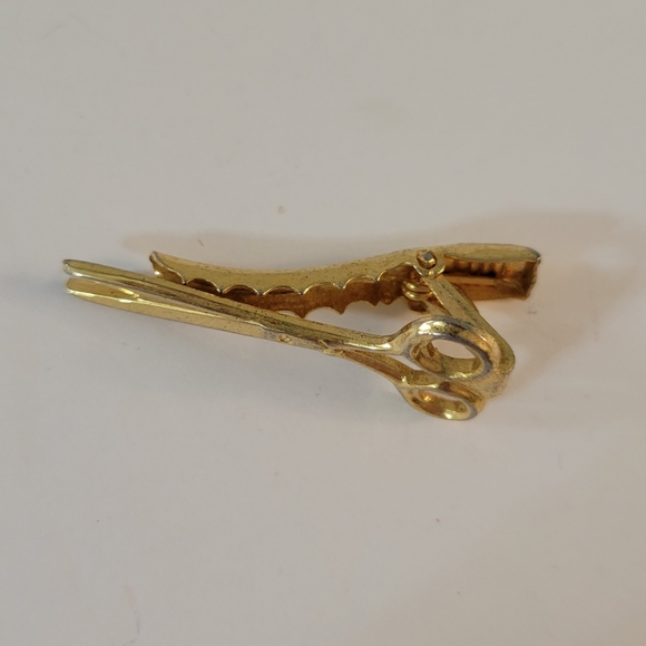 Goldtone Scissors Bar Tie Clip - Picture 2 of 5
